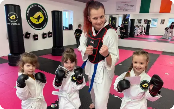 Competitors from Ireland, UK and Scotland group photo